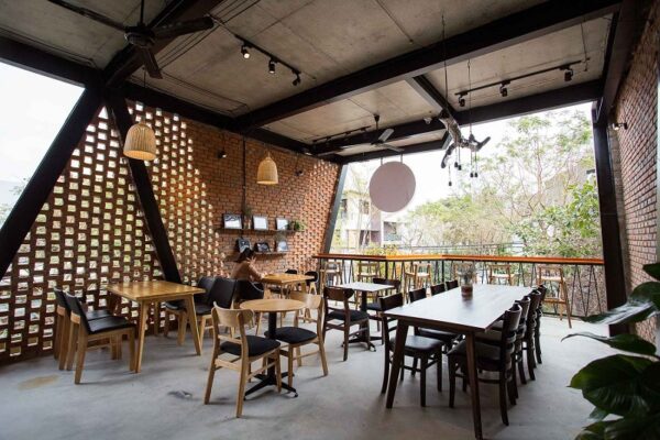 thiet-ke-thi-cong-noi-that-quan-ca-phe-4