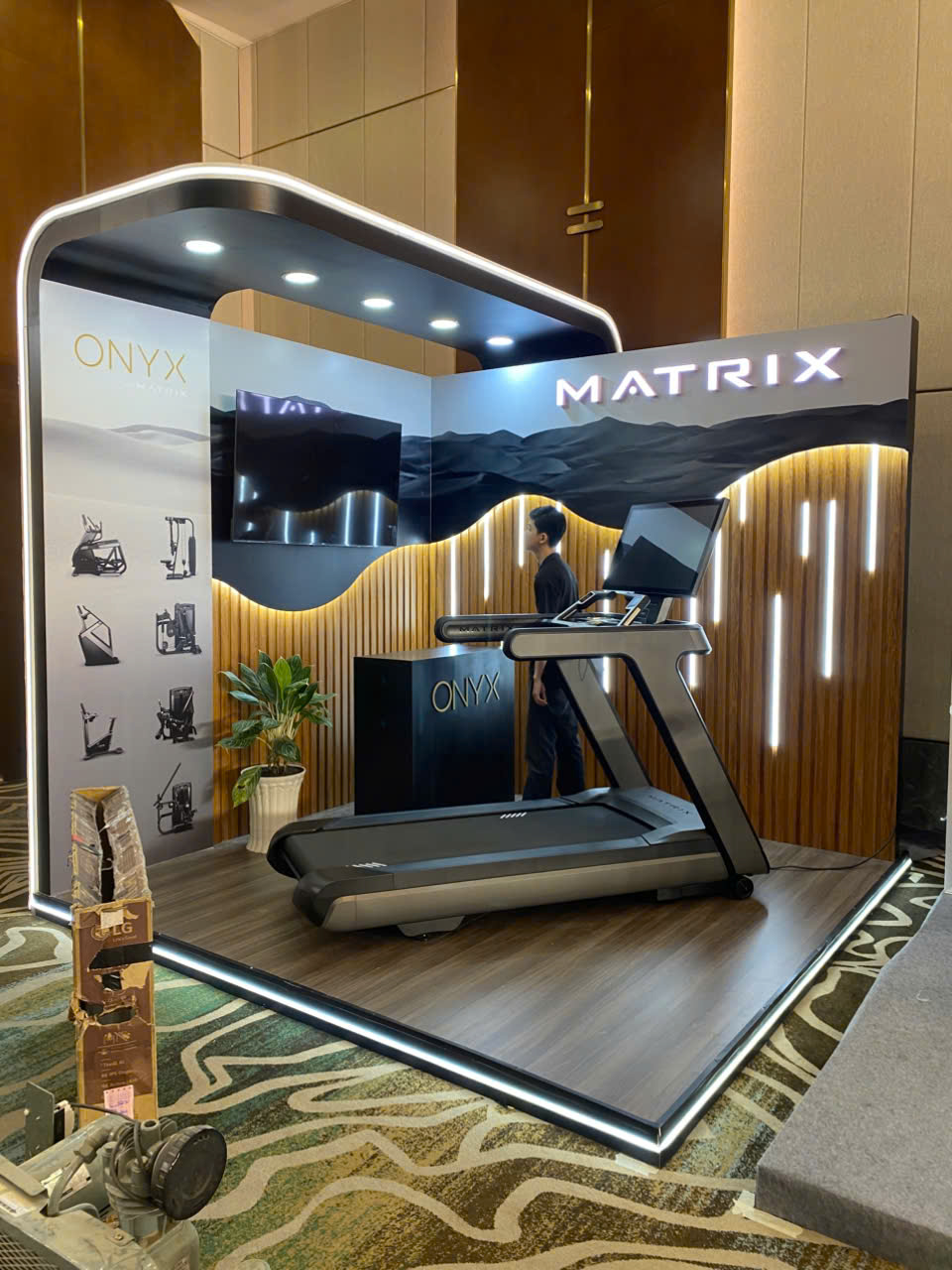 THIẾT KẾ THI CÔNG BOOTH TRƯNG BÀY THIẾT BỊ THỂ DỤC THỂ THAO  - DISPLAYBOOTH SPORTS EQUIPMENT DESIGN & BUILD